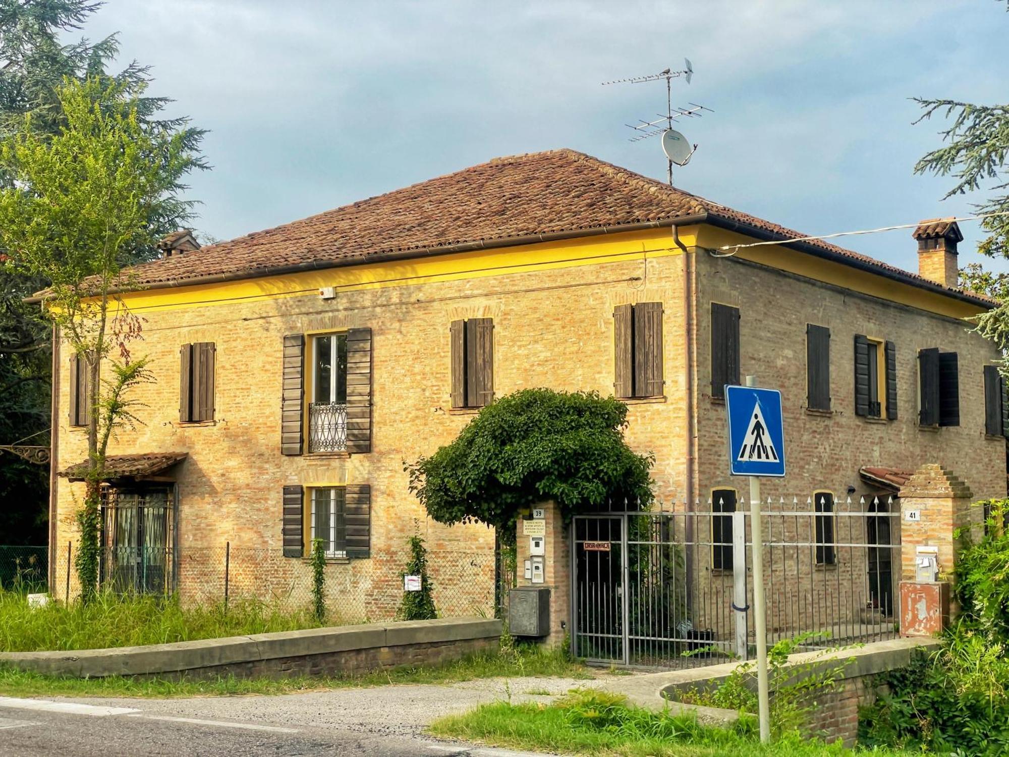 Bed and Breakfast A Casa Di Maica Ferrara Exterior foto